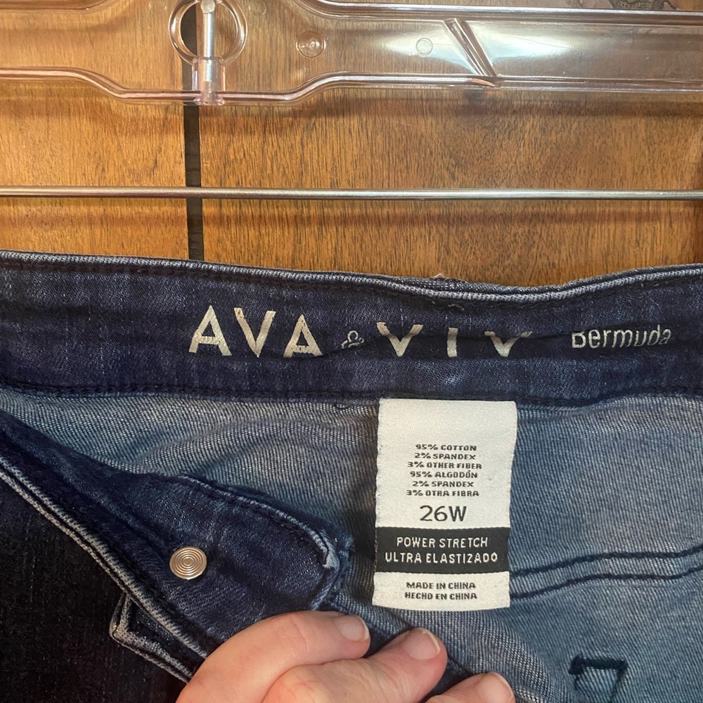 Ava & Viv Indigo Stretch Denim Bermuda Shorts - Picture 2 of 3